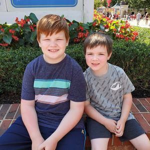 Meet your Posher, Crystal